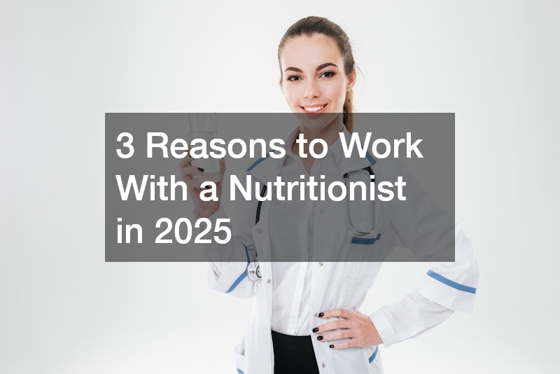 3 Reasons to Work With a Nutritionist in 2025